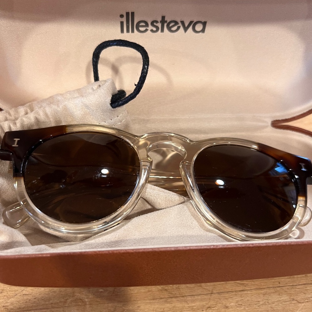 Illesteva Leonard Sunglasses